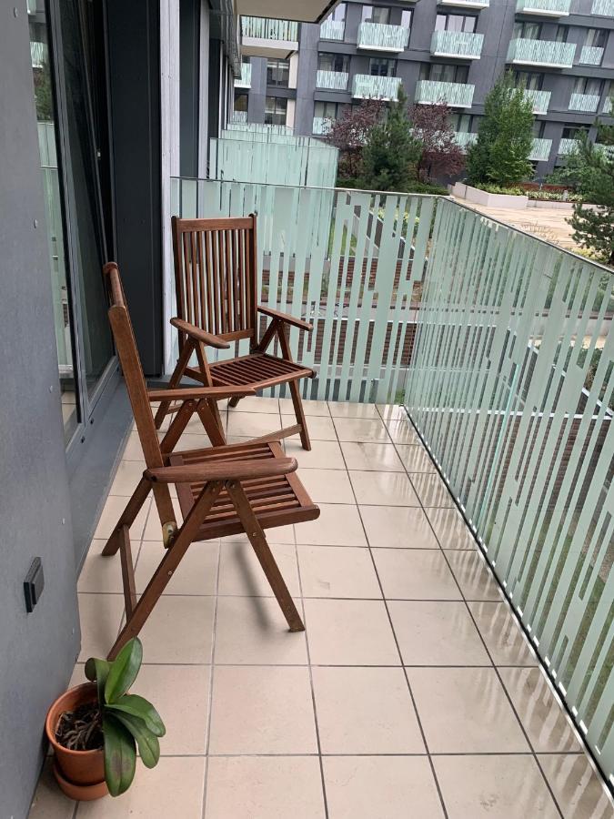 Residence Garden Tower S Balkonem, Garaz 布拉格 外观 照片